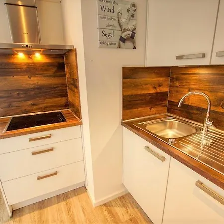 Apartment Ferienwohnung N-2-4-0n0204 *
